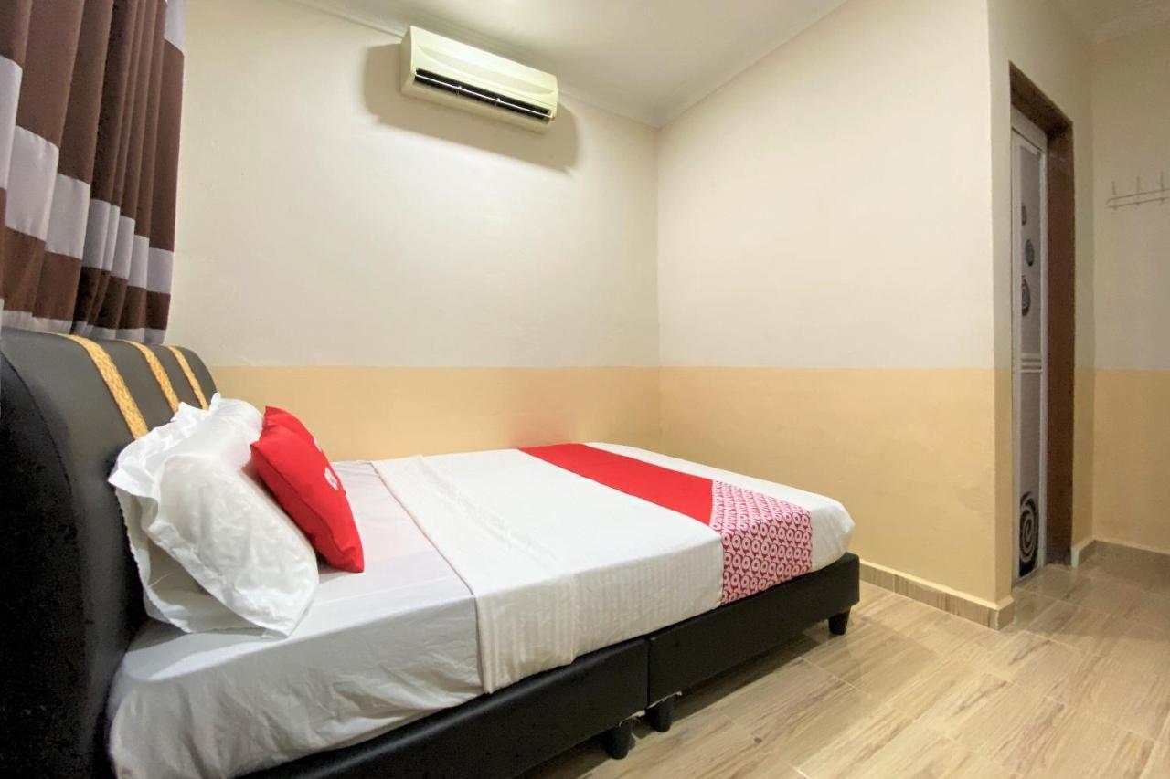 Oyo 90205 Bayu Sintok Motel Changlun Eksteriør bilde
