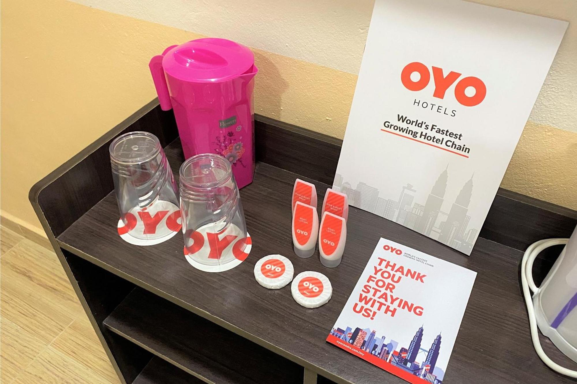 Oyo 90205 Bayu Sintok Motel Changlun Eksteriør bilde